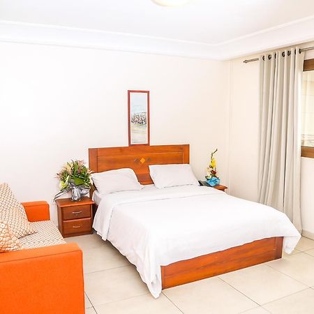 Manhantan Living Bonaberi Ngoại thất bức ảnh